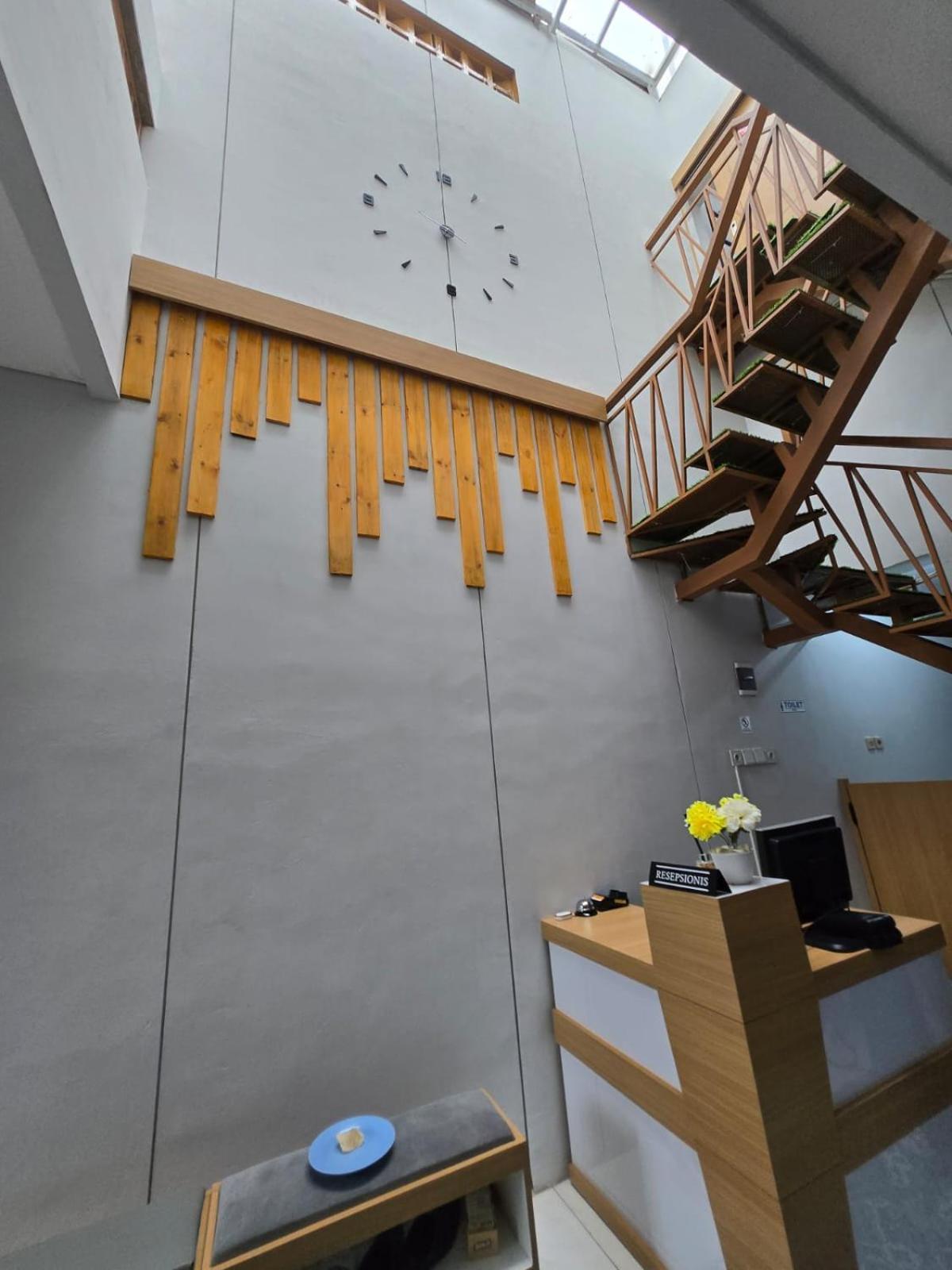 Laswi Syariah Guest House Bandung Ngoại thất bức ảnh