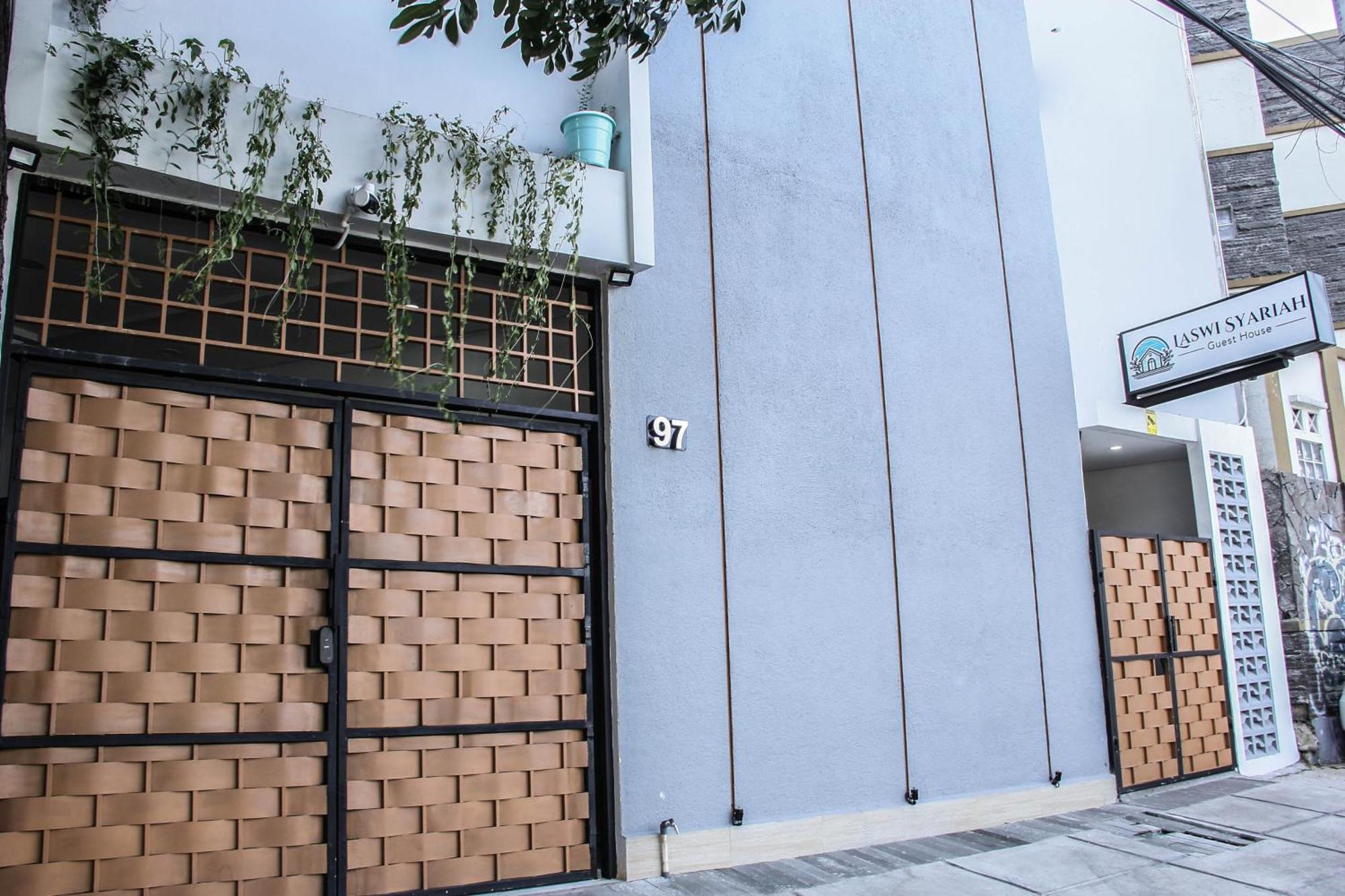 Laswi Syariah Guest House Bandung Ngoại thất bức ảnh